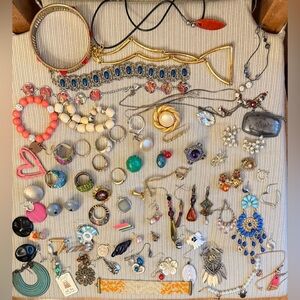Crafter’s Lot Mixed Jewelry - broken, missing stones or tarnished pieces